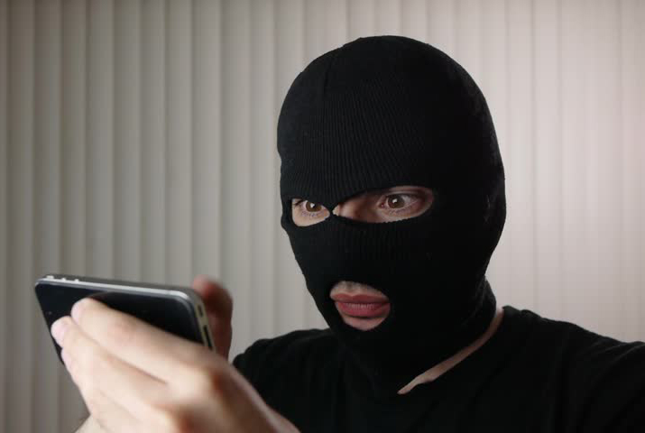 Cara Foto Wajah si Pencuri Saat Membuka Pola Kunci di Android inwepo